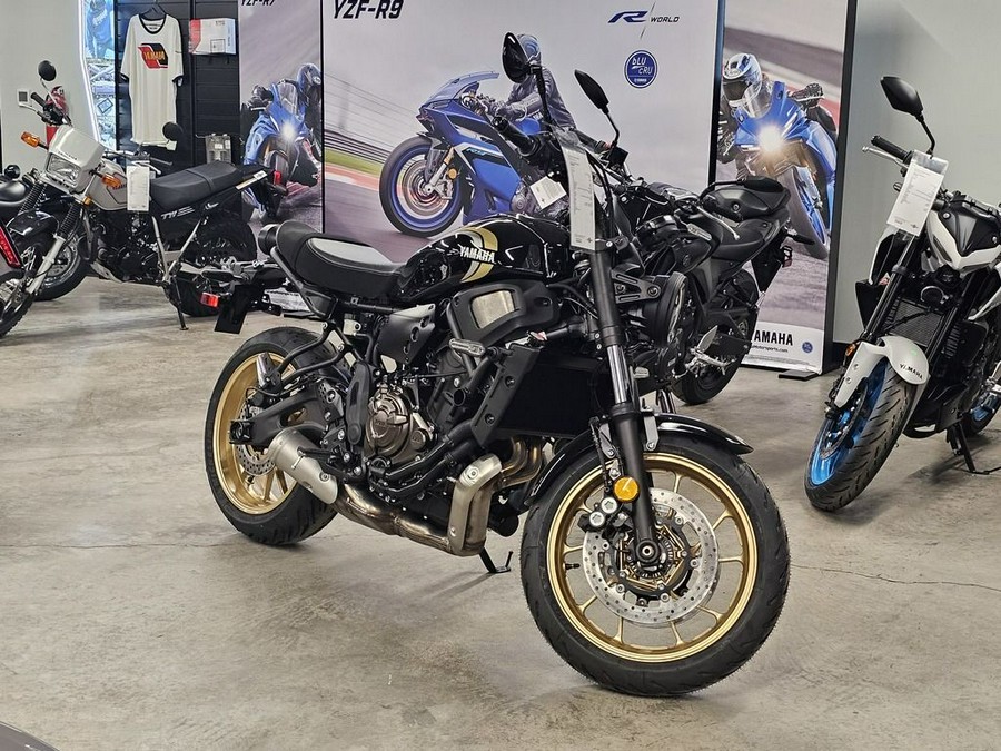 2025 Yamaha XSR 700