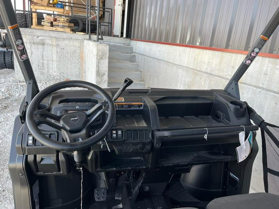 2025 Can-Am® Defender MAX DPS HD9 Stealth Black