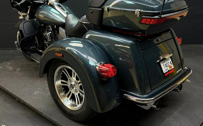 Harley-Davidson® Tri Glide® Ultra 2020 FLHTCUTG GREEN