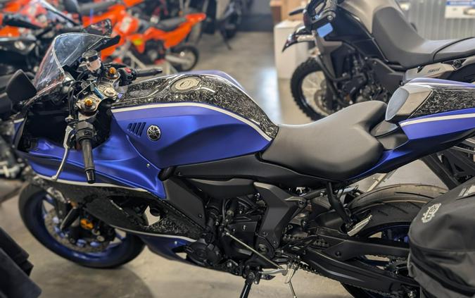 2025 Yamaha YZF-R7