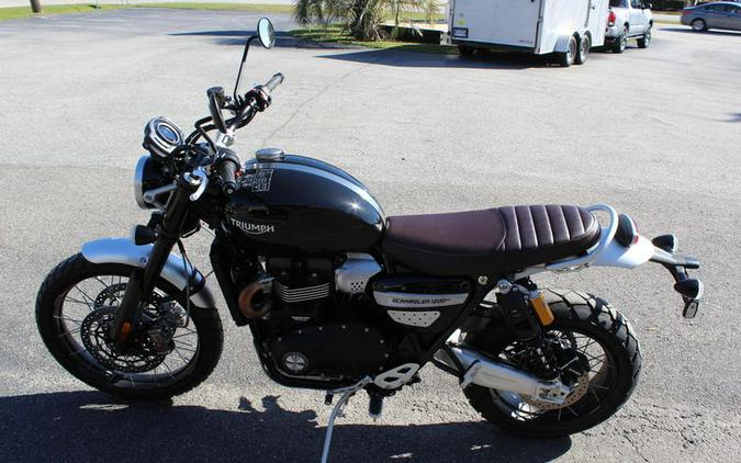 2023 Triumph Scrambler 1200 XC Sapphire Black