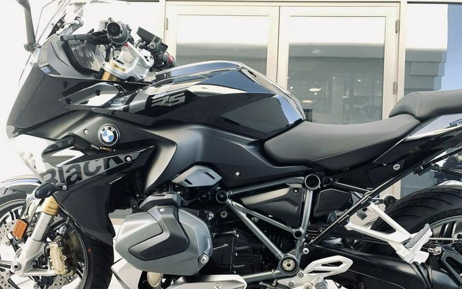 2024 BMW R 1250 RS Triple black