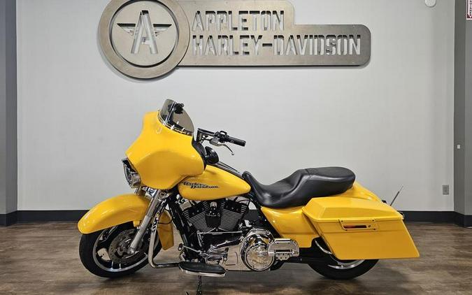 2013 Harley-Davidson® FLHX - Street Glide®