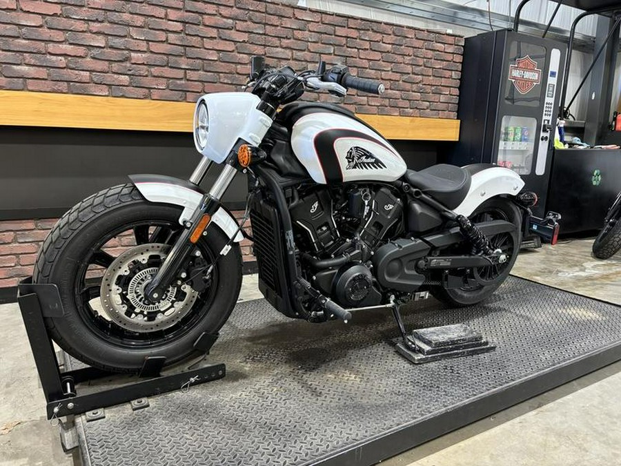 2025 Indian Motorcycle® Scout® Bobber Black Metallic