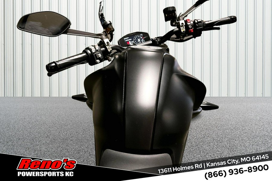 2025 Ducati Monster 937+