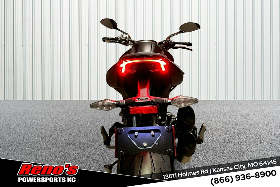 2025 Ducati Monster 937+