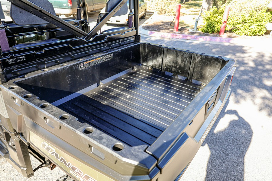 2015 POLARIS RANGER CREW 900 SAGE GREEN BASE