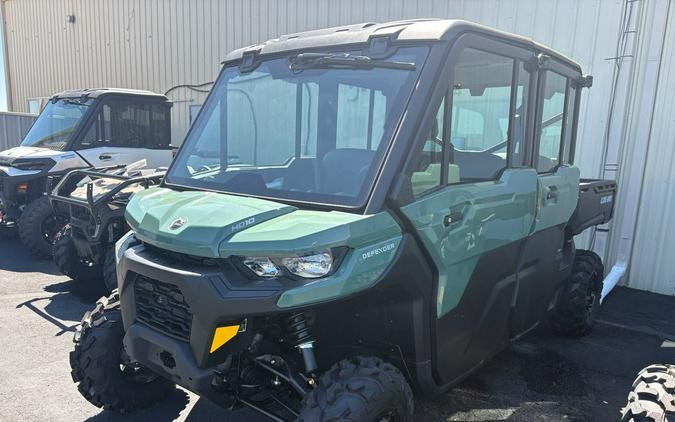 2026 Can-Am® Defender MAX DPS CAB HD10