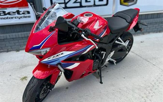 2026 Honda CBR650R E-Clutch