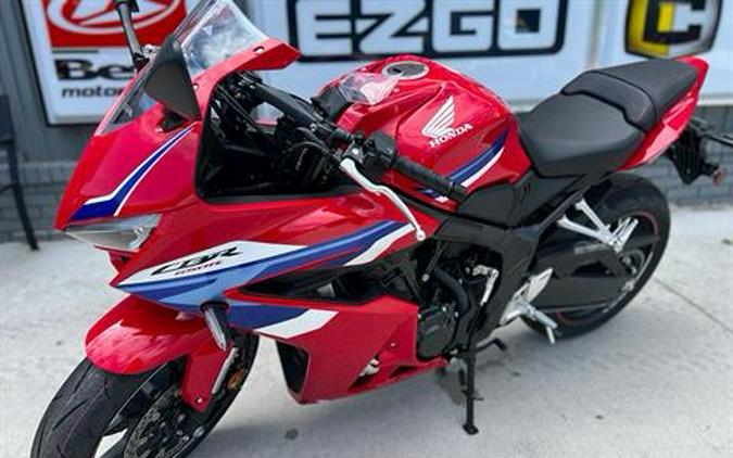 2026 Honda CBR650R E-Clutch
