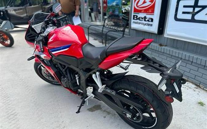2026 Honda CBR650R E-Clutch
