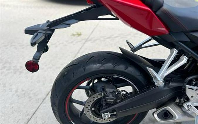 2026 Honda CBR650R E-Clutch