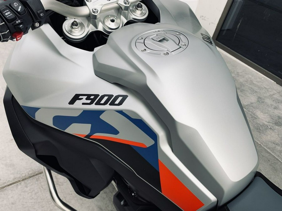 2024 BMW F 900 GS Adventure White Aluminum Metal Matte