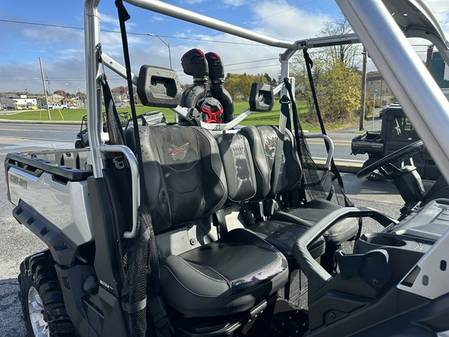 2024 Can-Am Defender X mr HD10