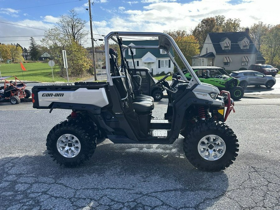 2024 Can-Am Defender X mr HD10