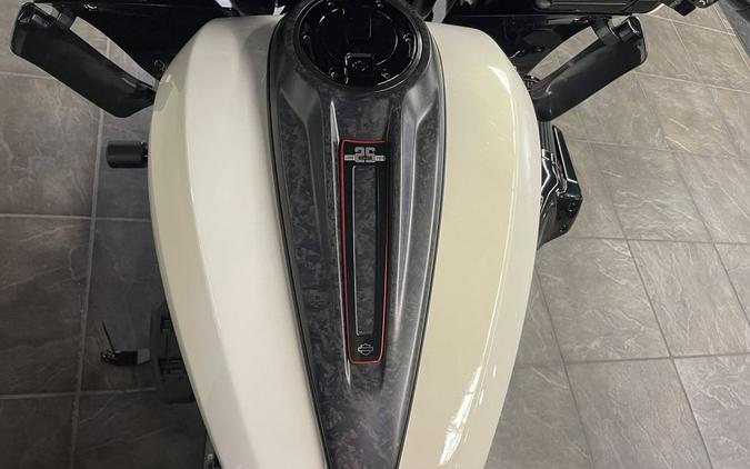 2024 Harley-Davidson® FLTRXSTSE - CVO™ Road Glide® ST