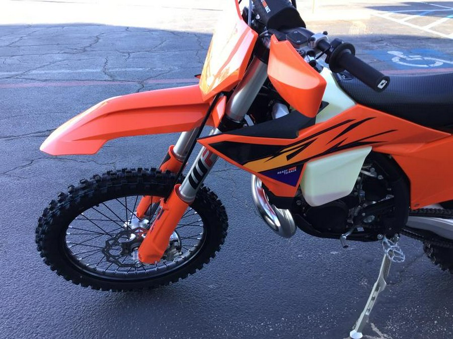 2026 KTM 300 XC
