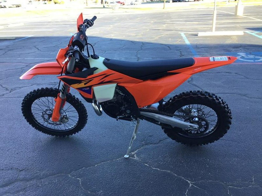 2026 KTM 300 XC