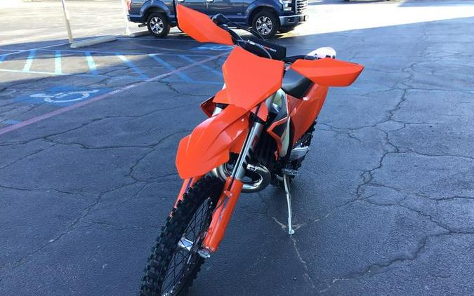 2026 KTM 300 XC