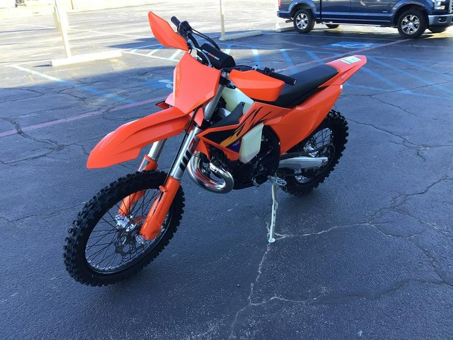 2026 KTM 300 XC