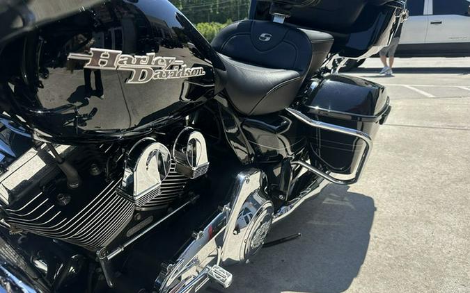 2016 Harley-Davidson FLHXS - Street Glide Special