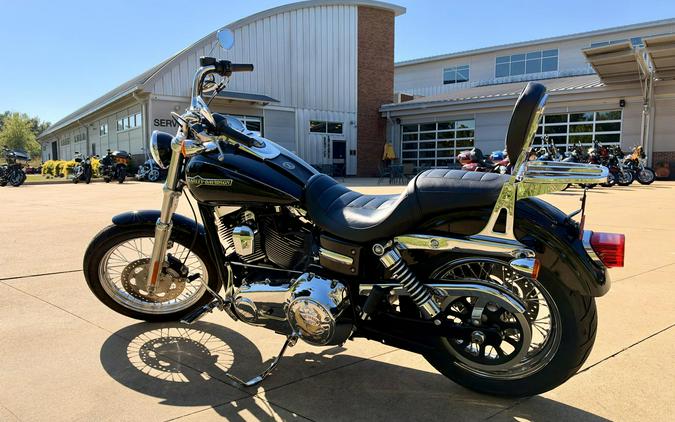 2011 Harley-Davidson Super Glide Custom Vivid Black
