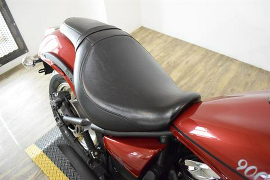 2011 Kawasaki Vulcan® 900 Custom