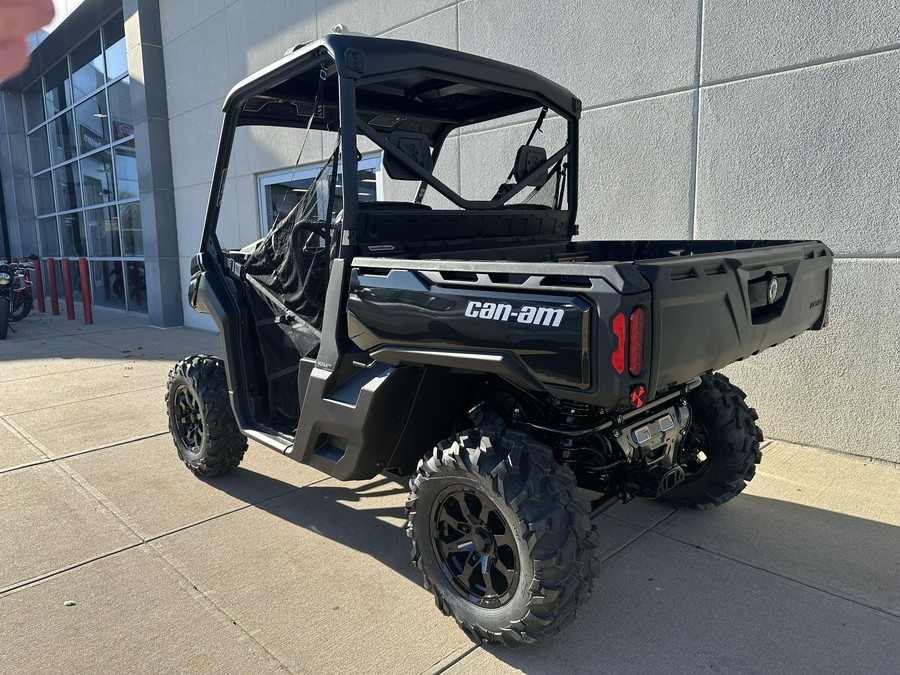 2025 Can-Am DEFENDER XT HD10