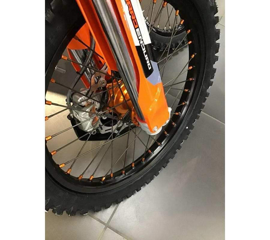 2024 KTM 300 XC-W Hardenduro