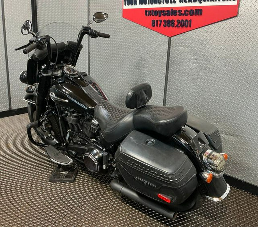 2018 Harley-Davidson Softail Heritage Classic 114