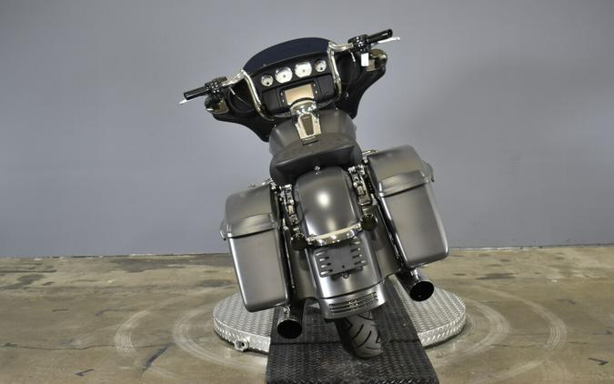 2016 Harley-Davidson Street Glide Special