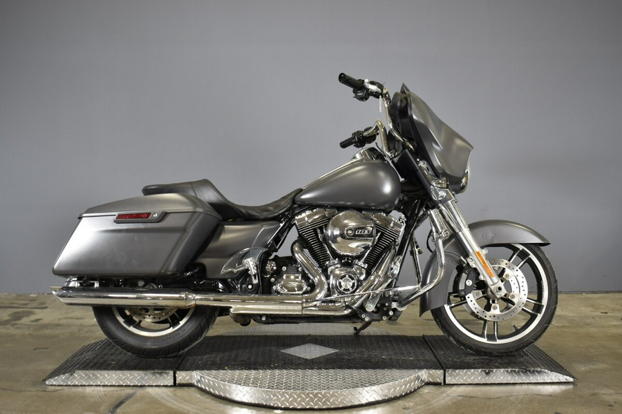 2016 Harley-Davidson Street Glide Special