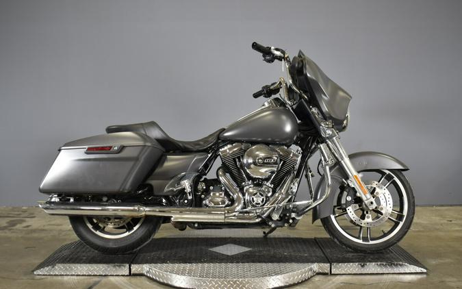 2016 Harley-Davidson Street Glide Special