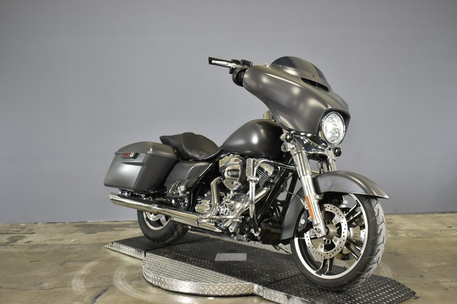2016 Harley-Davidson Street Glide Special