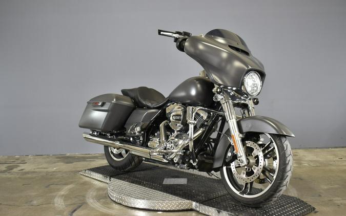 2016 Harley-Davidson Street Glide Special