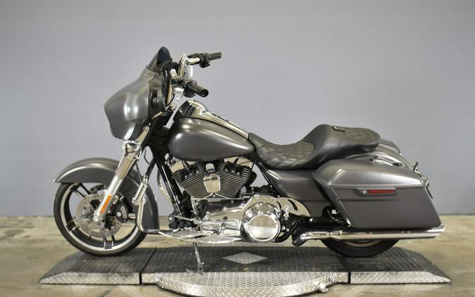 2016 Harley-Davidson Street Glide Special