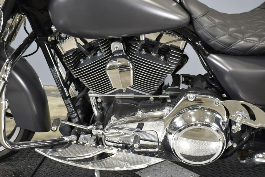 2016 Harley-Davidson Street Glide Special