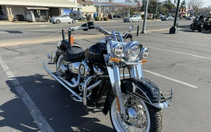 2020 Harley-Davidson® Deluxe