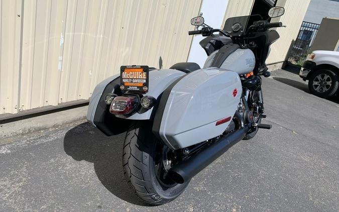 2026 Harley-Davidson® FXLRST - Low Rider® ST