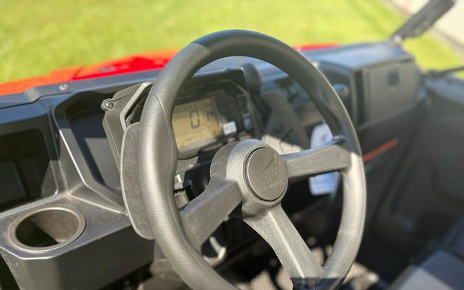 2026 Honda Pioneer 1000 Deluxe