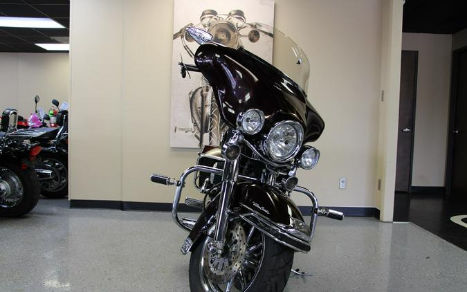 2006 Harley-Davidson® FLHTCU Ultra Classic® Electra Glide®