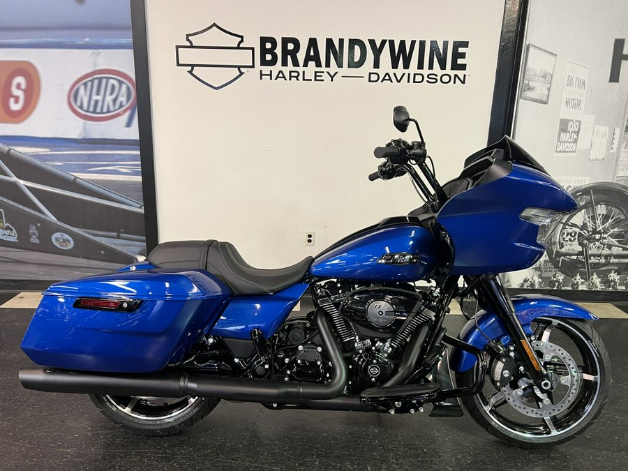 2024 Harley-Davidson Road Glide® Blue Burst FLTRX