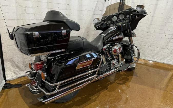 2007 Harley-Davidson® Electra Glide® Classic FLHTC 721933 Vivid Black