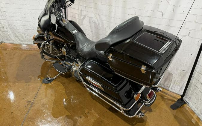 2007 Harley-Davidson® Electra Glide® Classic FLHTC 721933 Vivid Black