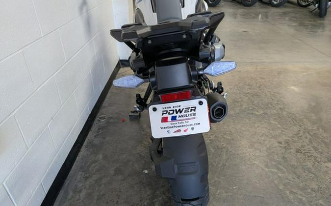 2025 BMW R 1300 GS Light White