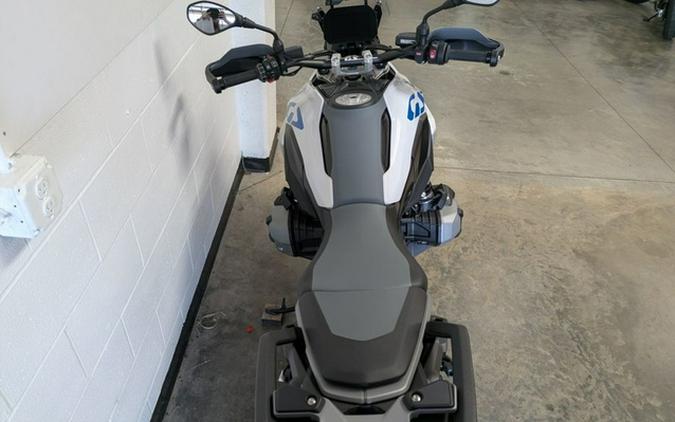 2025 BMW R 1300 GS Light White