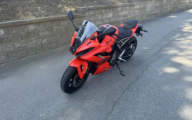 2026 Suzuki GSX800FRQM6
