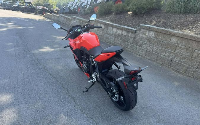 2026 Suzuki GSX800FRQM6