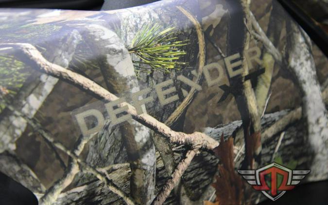 2026 Can-Am Defender XT CAB HD11 With 10.25 in.display Dark Wildland Camo