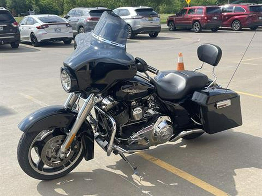 2011 Harley-Davidson Street Glide®